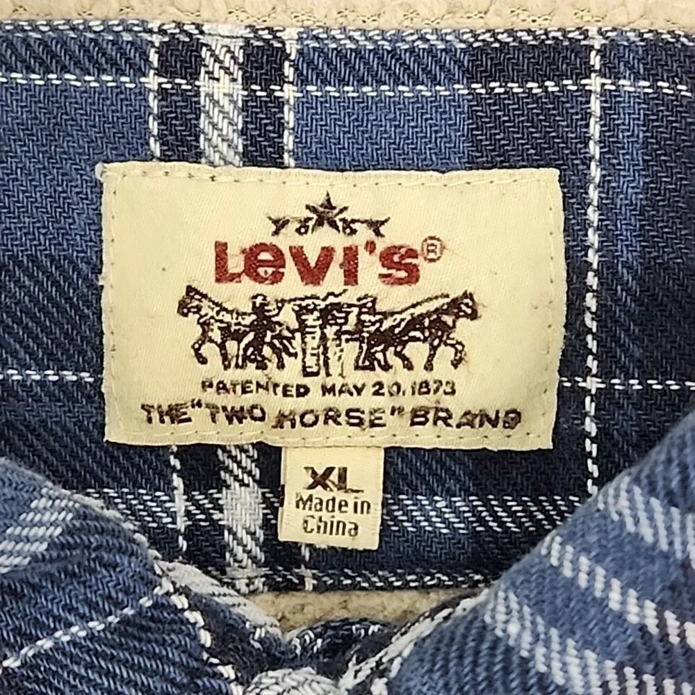 Levi's Flannel Shirt Jacket Blue Plaid Sherpa Lined Men Sz XL Button Pocket